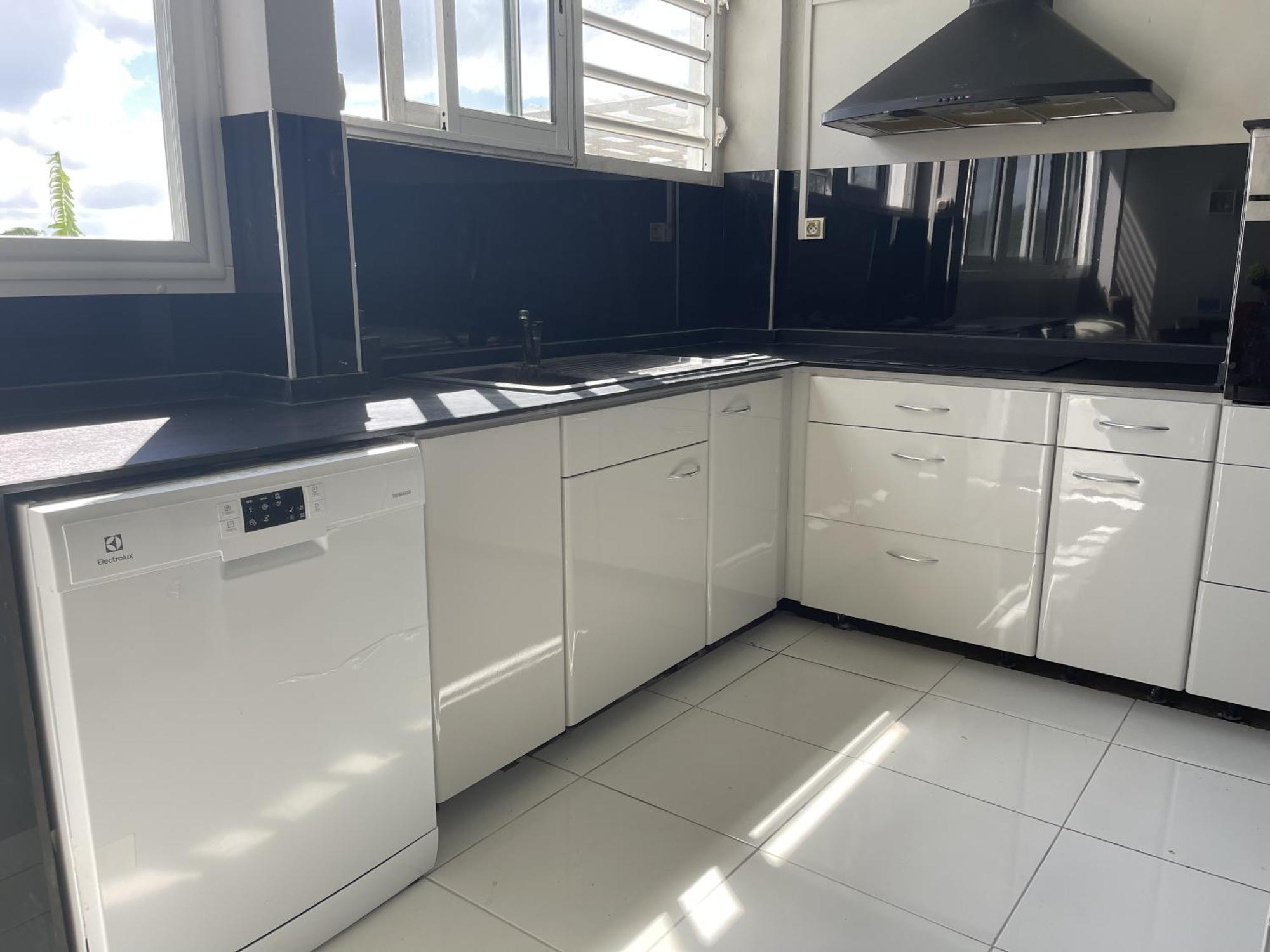 Appartement Lalau Avec Vue Sur La Mer Et Piscine سكولكر المظهر الخارجي الصورة
